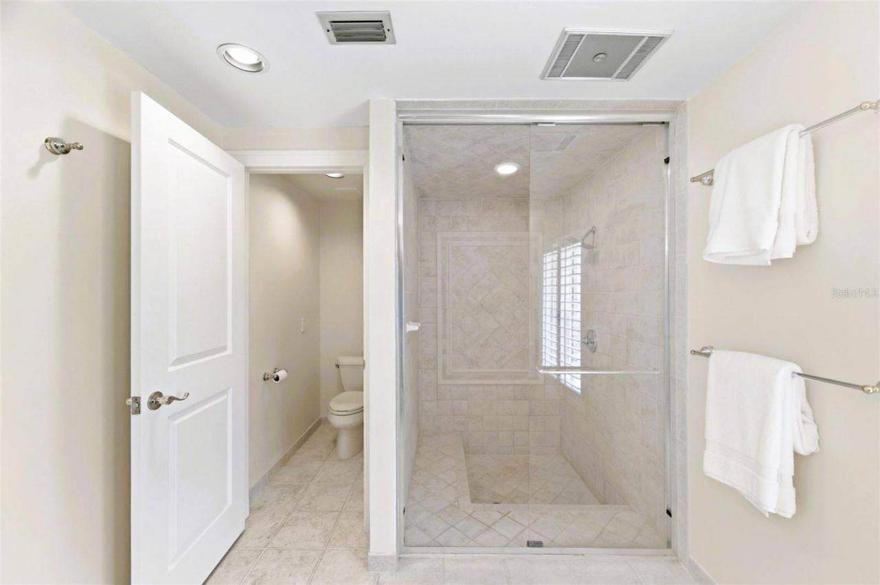 4201 45th Street S, Saint Petersburg, FL 33711 Photo