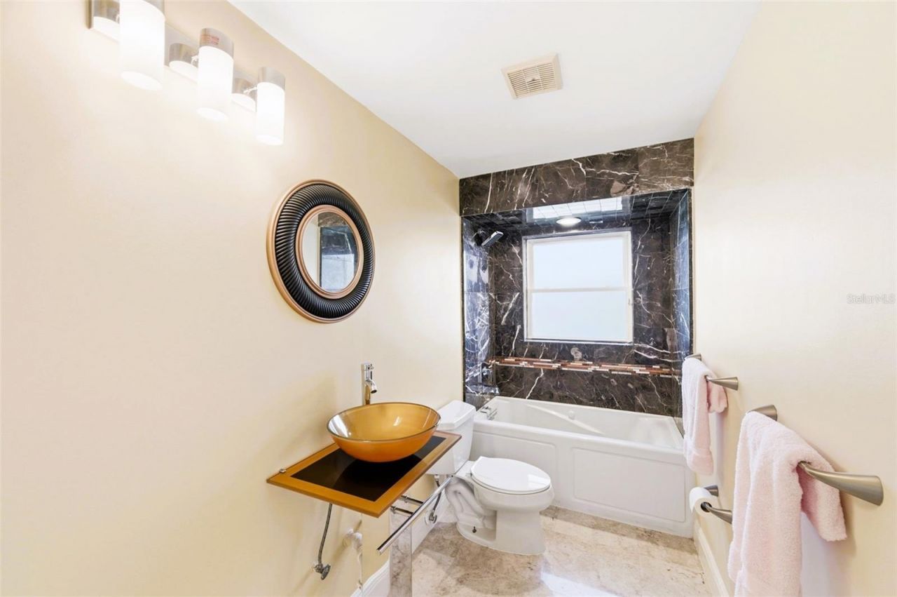 4201 45th Street S, Saint Petersburg, FL 33711 Photo