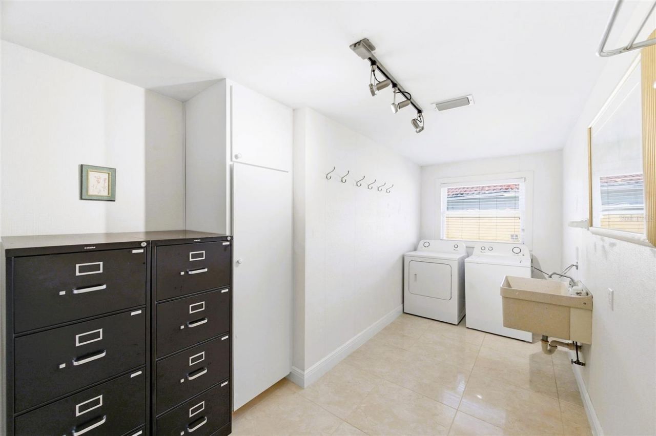 4201 45th Street S, Saint Petersburg, FL 33711 Photo