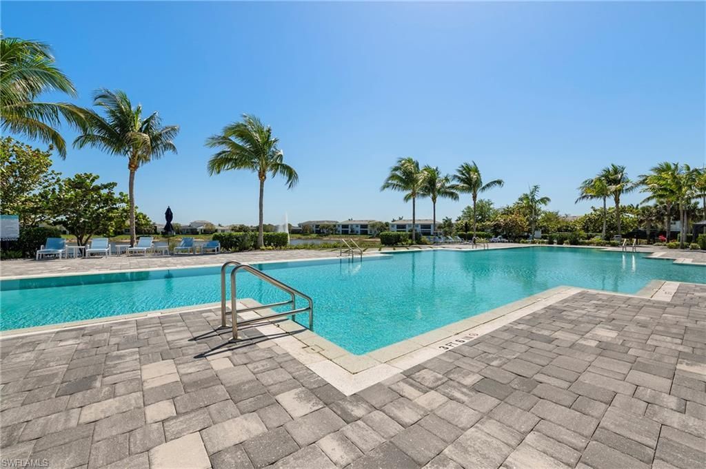 8897 Redonda Dr, Naples, FL 34114 Photo