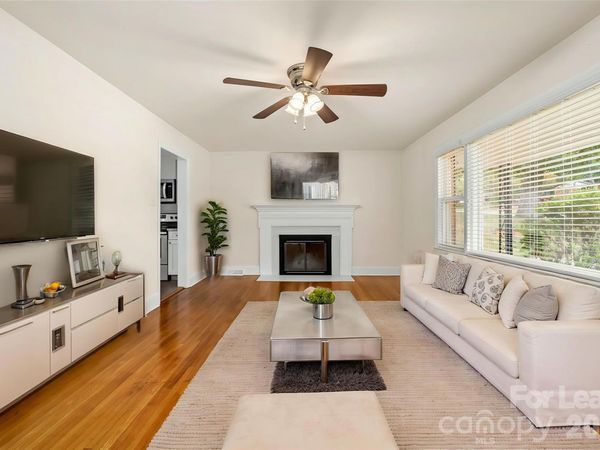 943 Dudley Drive, Charlotte, NC 28205