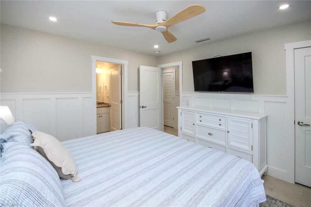 827 E Gulf Dr , Unit D3, Sanibel, FL 33957 Photo