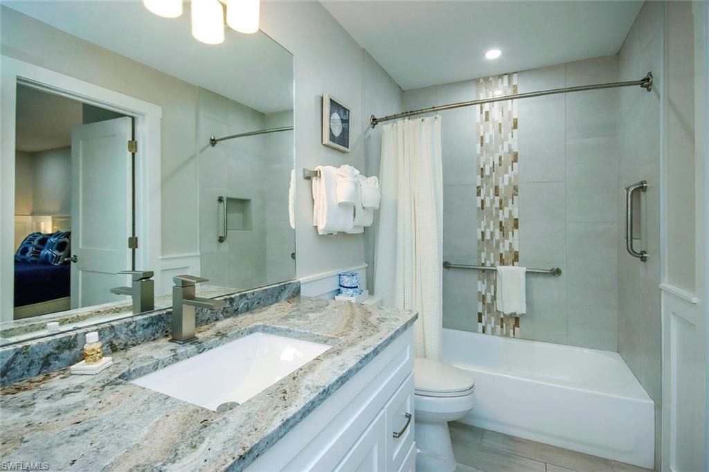 827 E Gulf Dr , Unit D3, Sanibel, FL 33957 Photo
