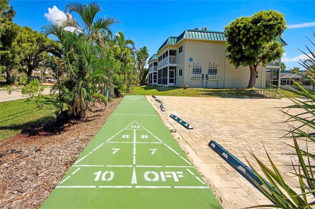 827 E Gulf Dr , Unit D3, Sanibel, FL 33957 Photo