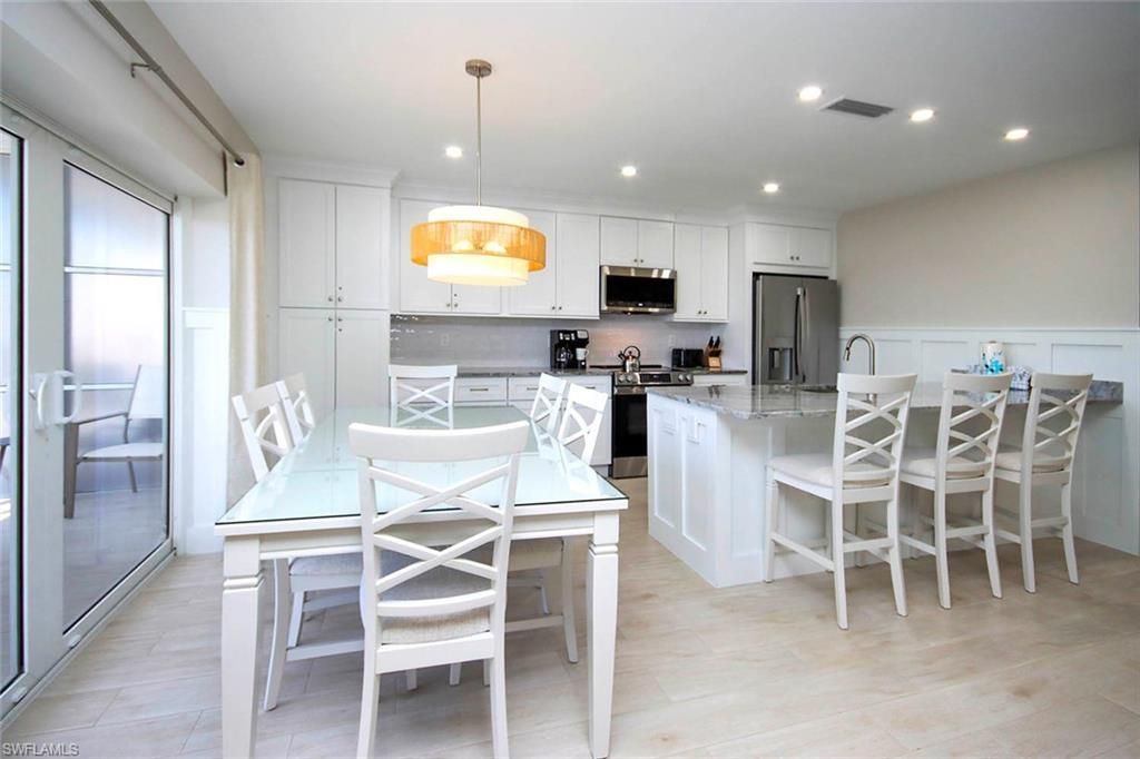 827 E Gulf Dr , Unit D3, Sanibel, FL 33957 Photo