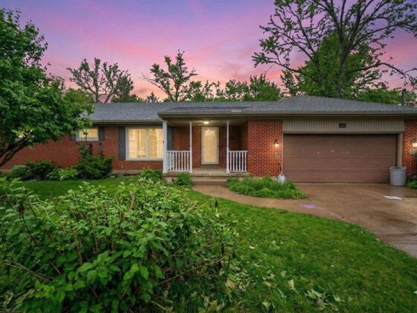 1448 W Sparrow Road , Springfield, OH 45502