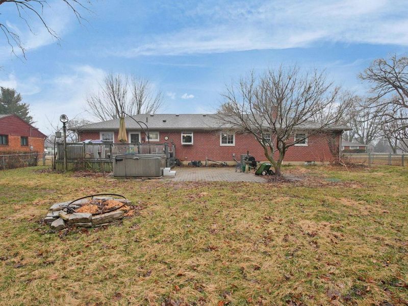 1448 W Sparrow Road , Springfield, OH 45502 Photo 30