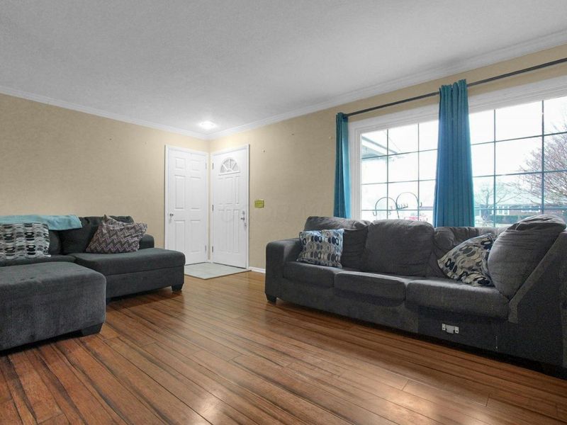 1448 W Sparrow Road , Springfield, OH 45502 Photo 5