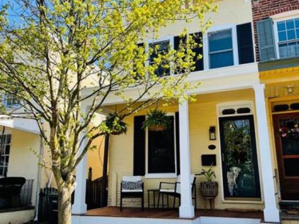 53 BUTTONWOOD STREET, LAMBERTVILLE, NJ 08530