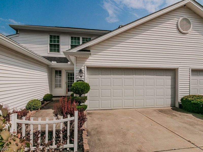 1865 Marsh Lane, Painesville Township, OH 44077 Photo 2