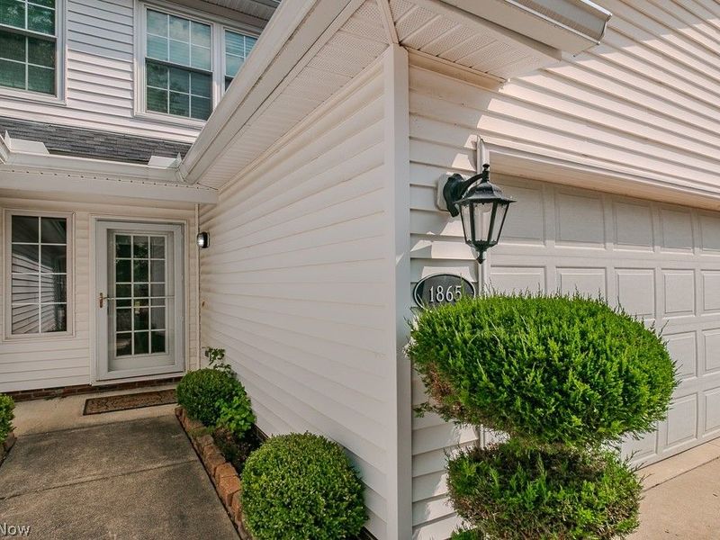 1865 Marsh Lane, Painesville Township, OH 44077 Photo 3