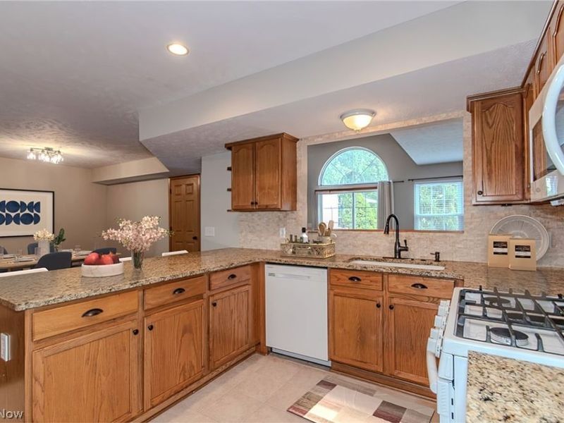 1865 Marsh Lane, Painesville Township, OH 44077 Photo 5