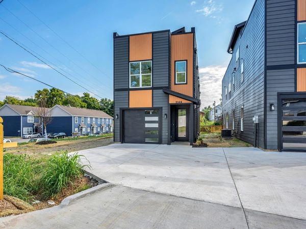 2146 18th Ave N, Nashville, TN 37208