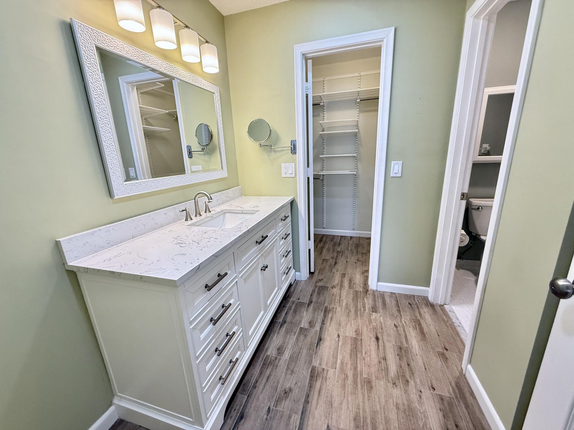 1740 NW 19th Terrace, Unit 202, Delray Beach, FL 33445 Photo