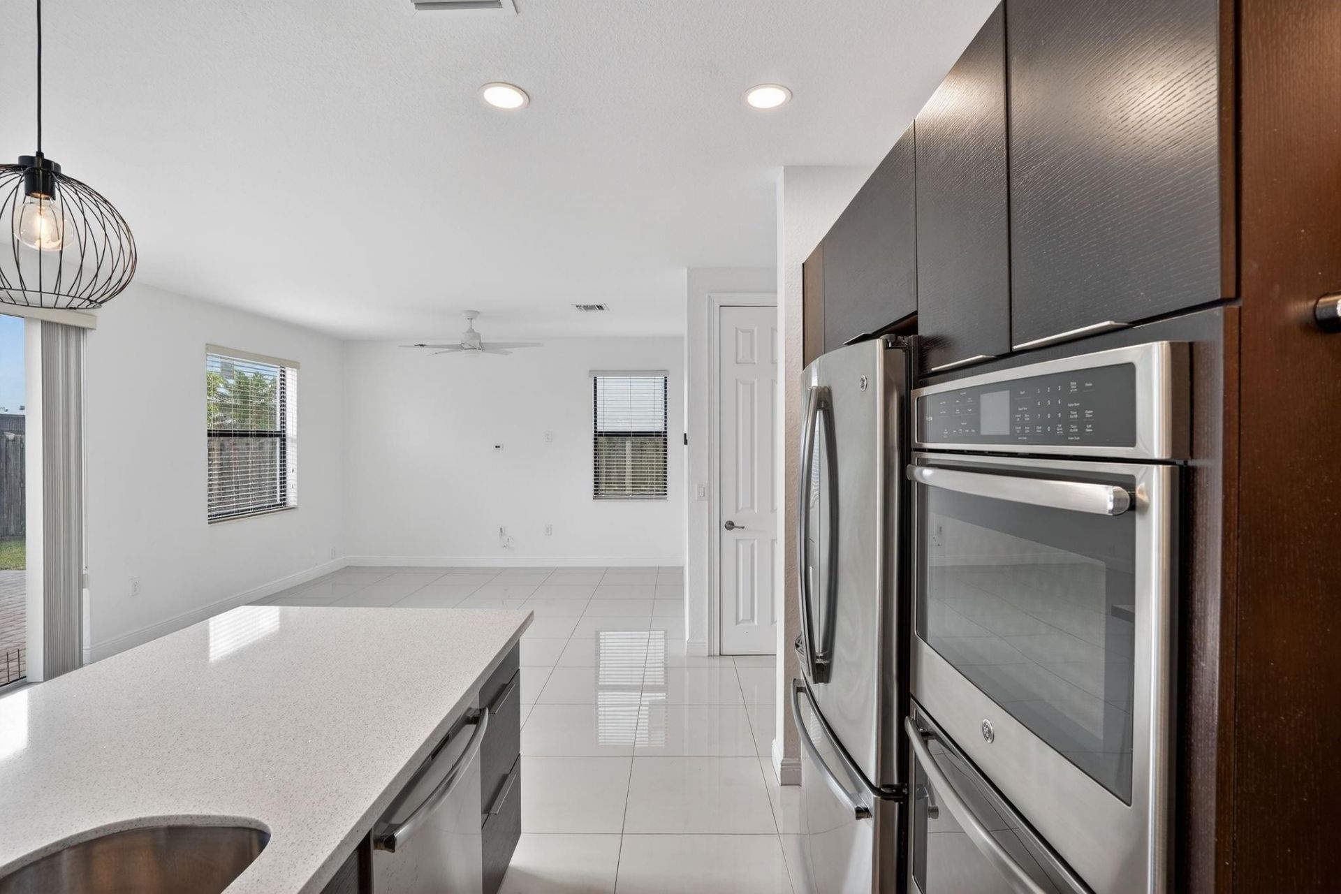 8751 NW 102nd Place, Doral, FL 33178 Photo