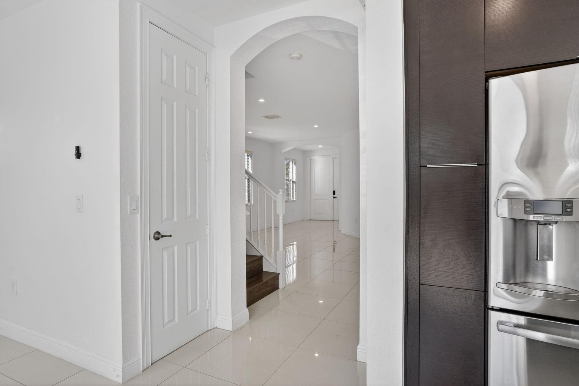 8751 NW 102nd Place, Doral, FL 33178 Photo