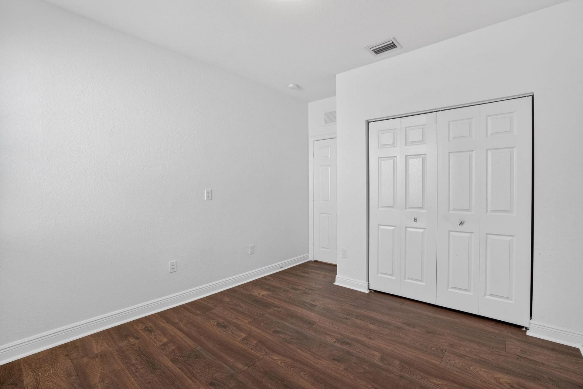 8751 NW 102nd Place, Doral, FL 33178 Photo