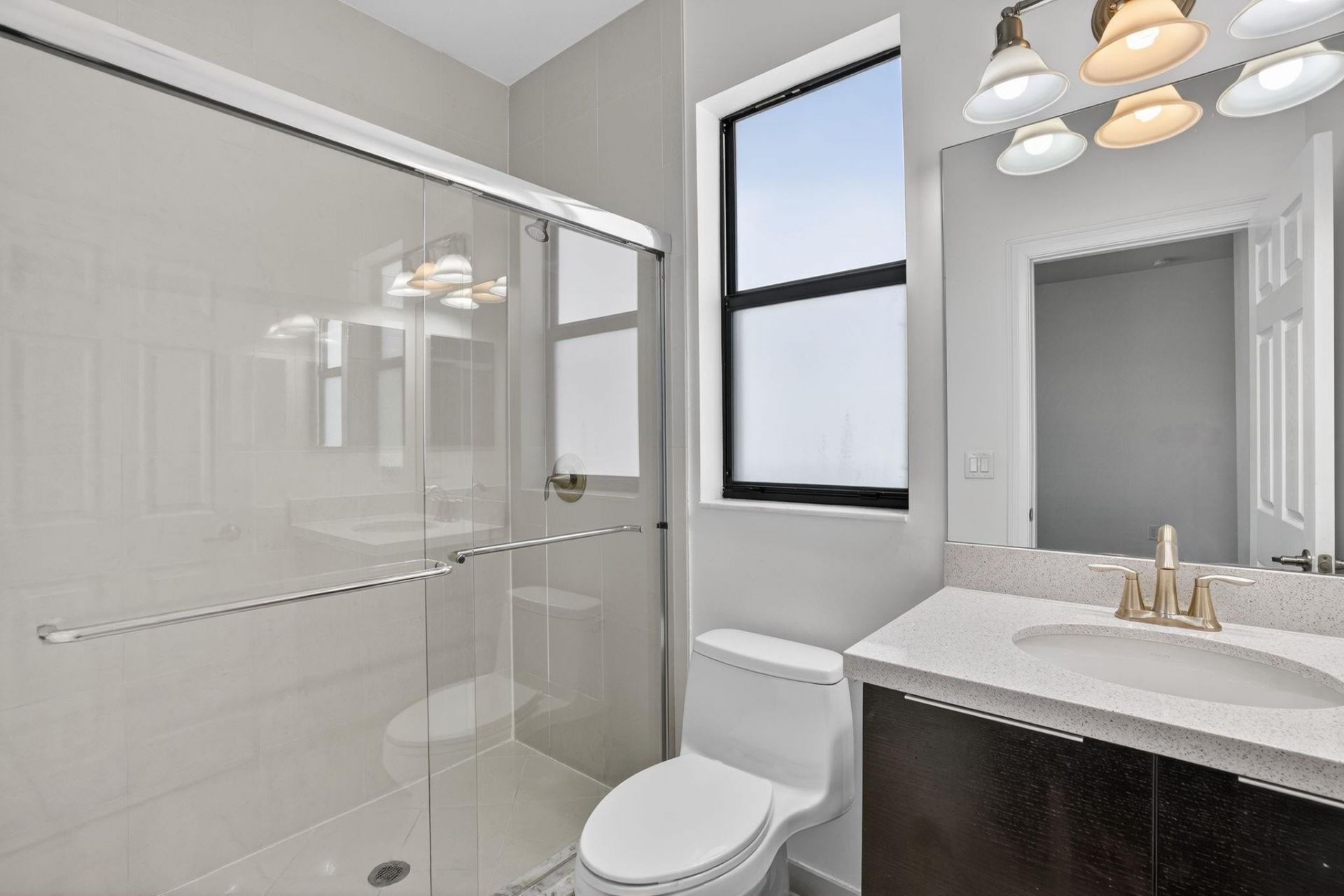 8751 NW 102nd Place, Doral, FL 33178 Photo