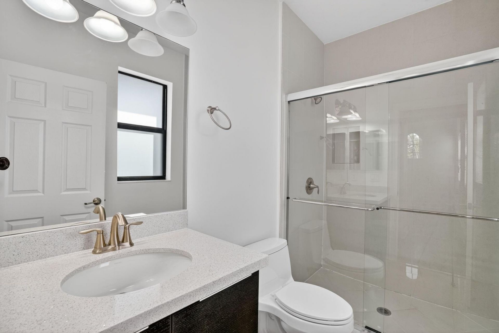 8751 NW 102nd Place, Doral, FL 33178 Photo