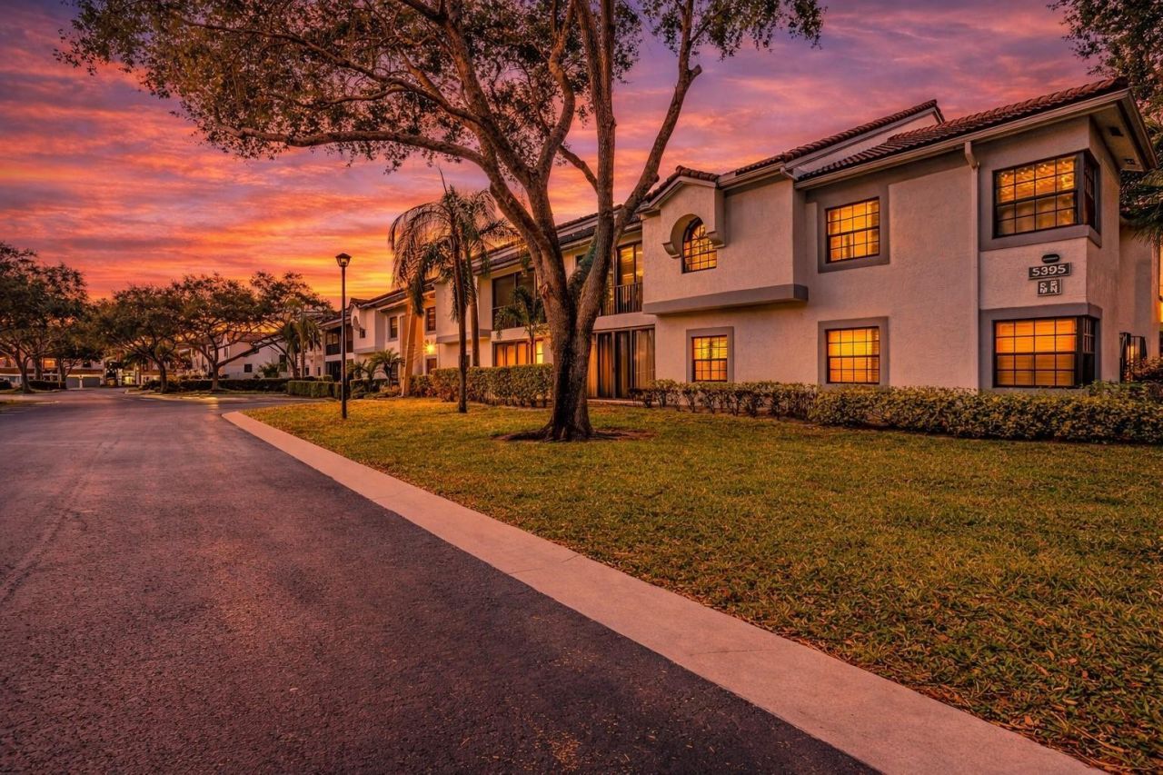 5395 Firenze Drive, Unit O, Boynton Beach, FL 33437 Photo