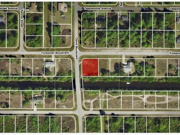 12743 FORESMAN BLVD , PORT CHARLOTTE, FL 33981