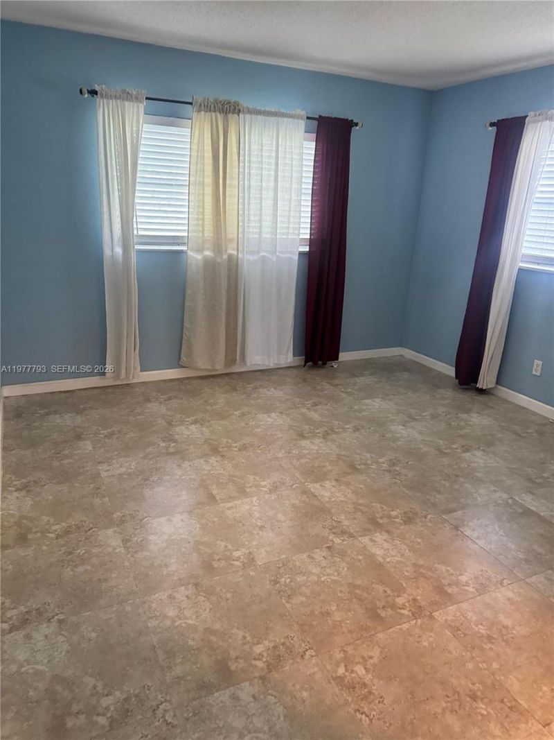 4933 NW 42nd St , Lauderdale Lakes, FL 33319 Photo