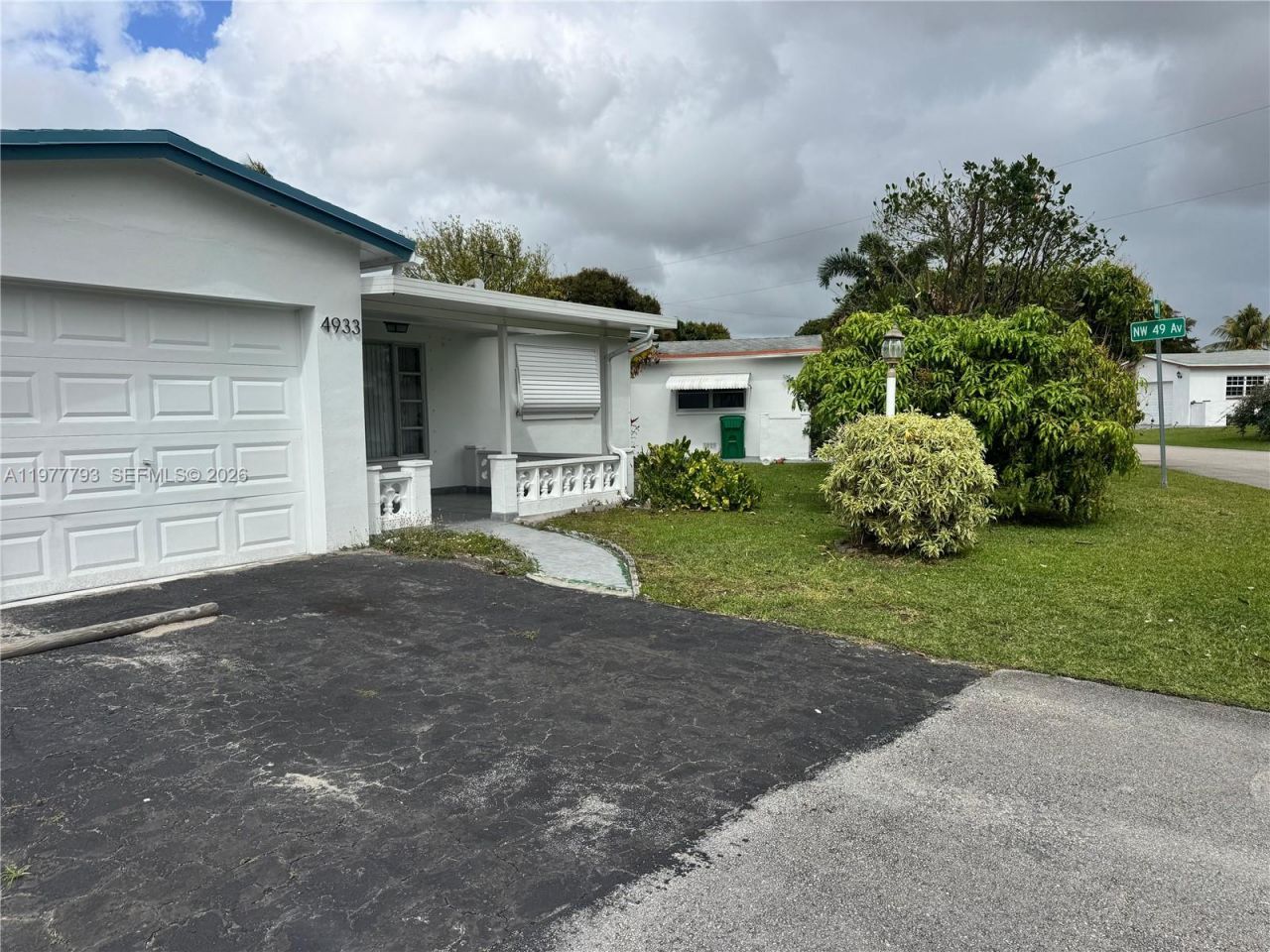 4933 NW 42nd St , Lauderdale Lakes, FL 33319 Photo