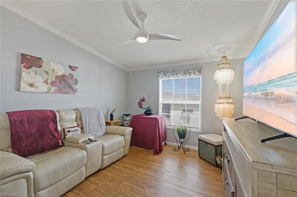 561 Charlemagne Blvd, Naples, FL 34112 Photo