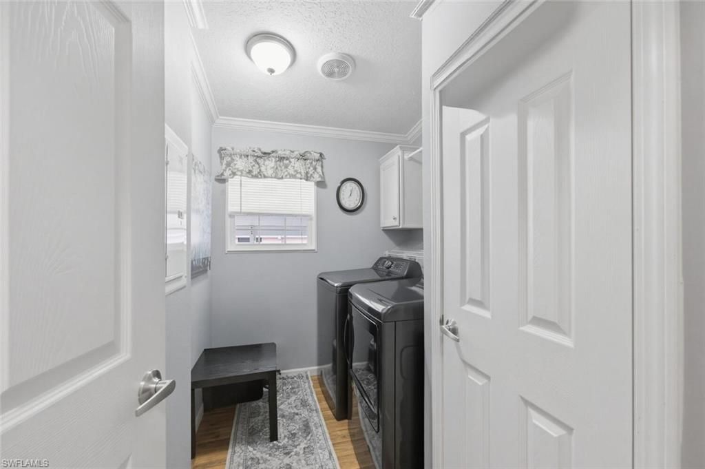 561 Charlemagne Blvd, Naples, FL 34112 Photo