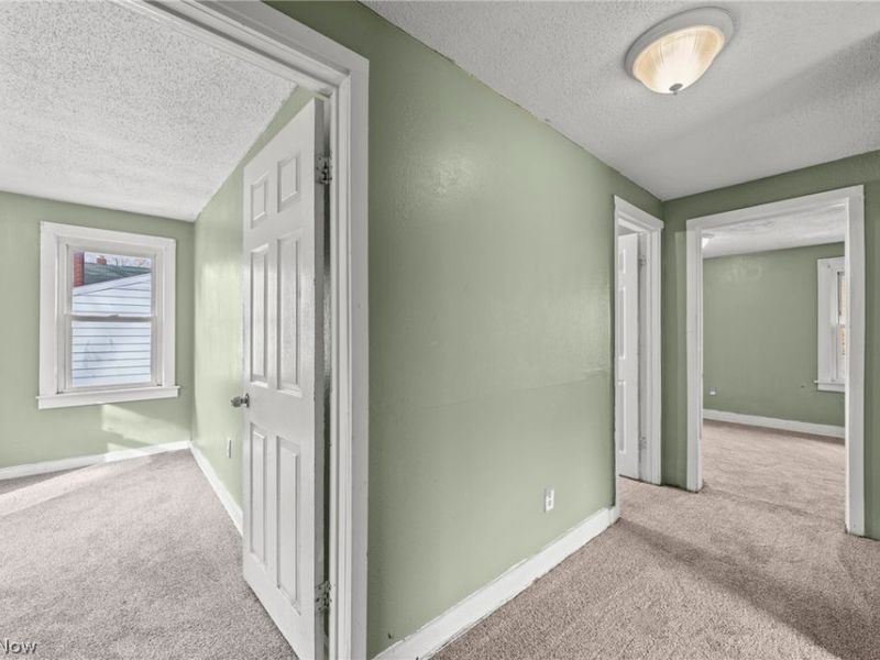 884 Lovers Lane , Akron, OH 44306 Photo 27