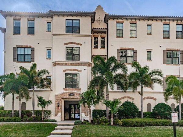 5727 YEATS MANOR DRIVE , Unit 402, TAMPA, FL 33616