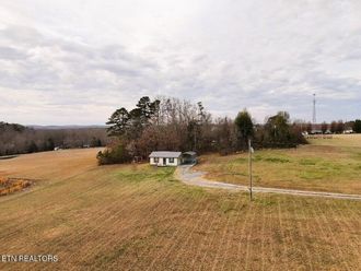 1059 Old Newport Hwy Dandridge, TN 37725