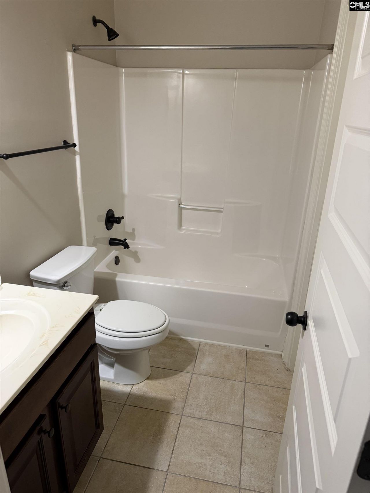 604 Winding Hickory Court Photo 13