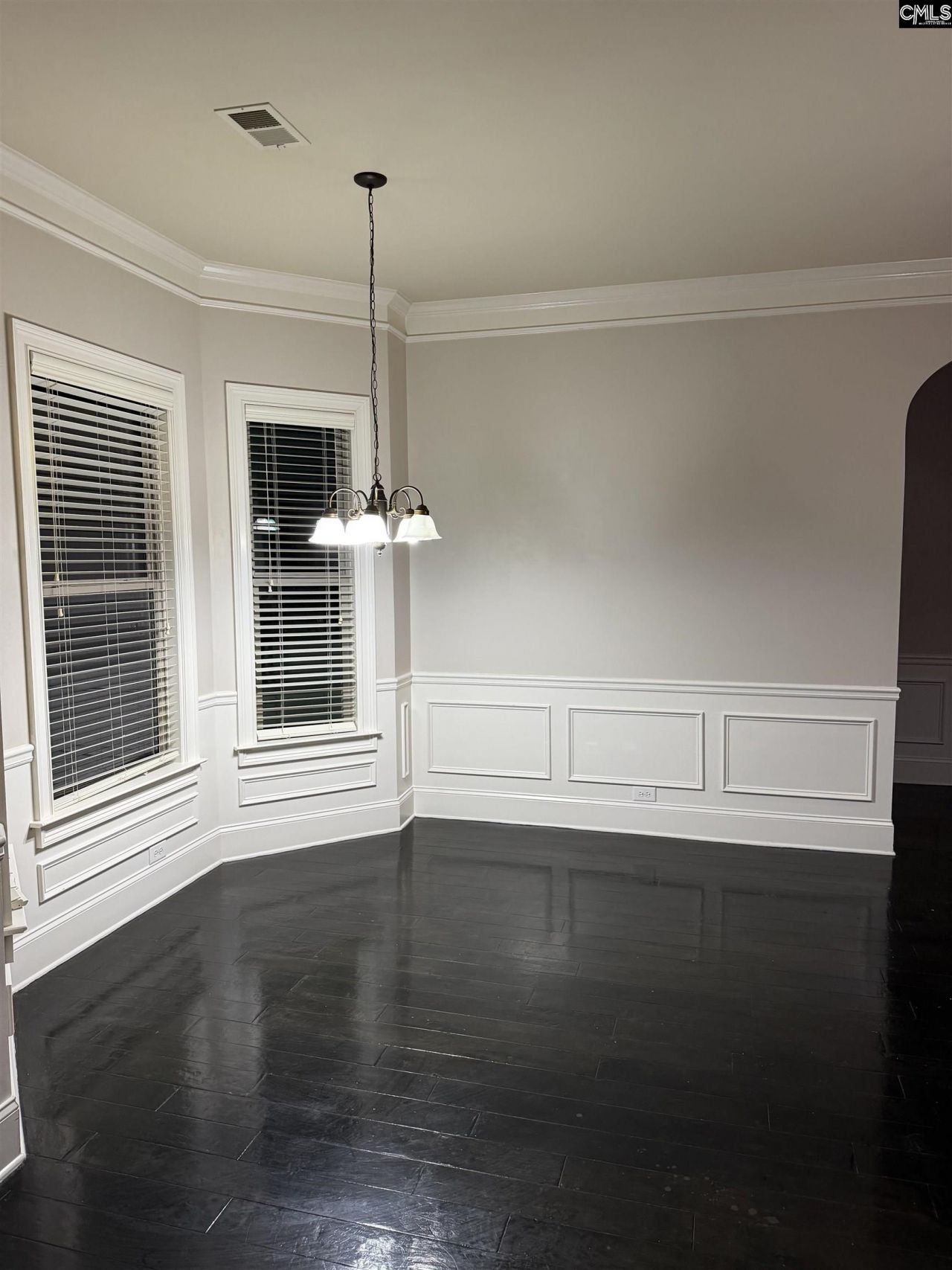 604 Winding Hickory Court Photo 6