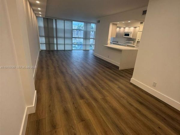 851 Three Islands Blvd, Unit 209, Hallandale Beach, FL 33009