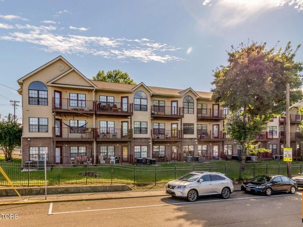 2201 Franklin Station Way, Knoxville, TN 37916