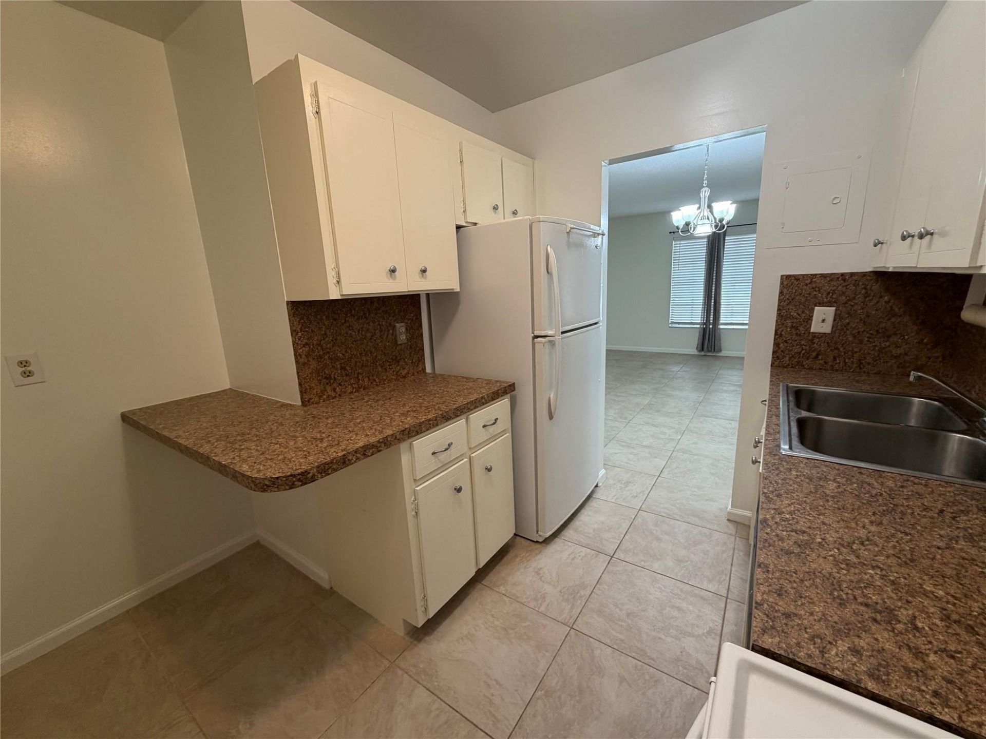 2151 NE 68th Street, Unit 207, Fort Lauderdale, FL 33308 Photo