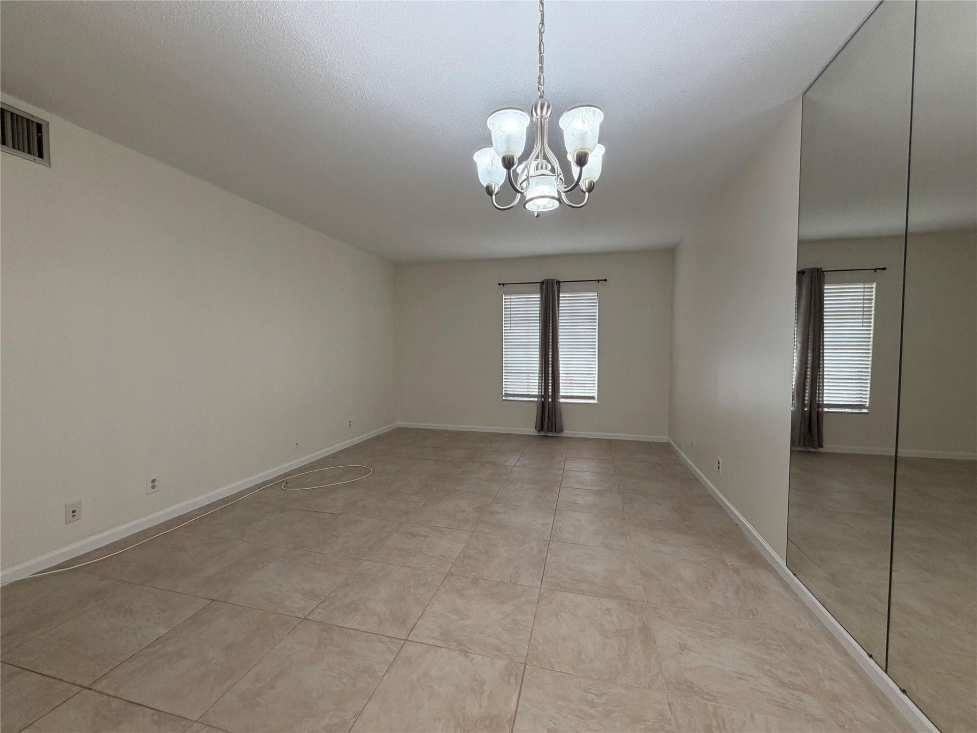 2151 NE 68th Street, Unit 207, Fort Lauderdale, FL 33308 Photo