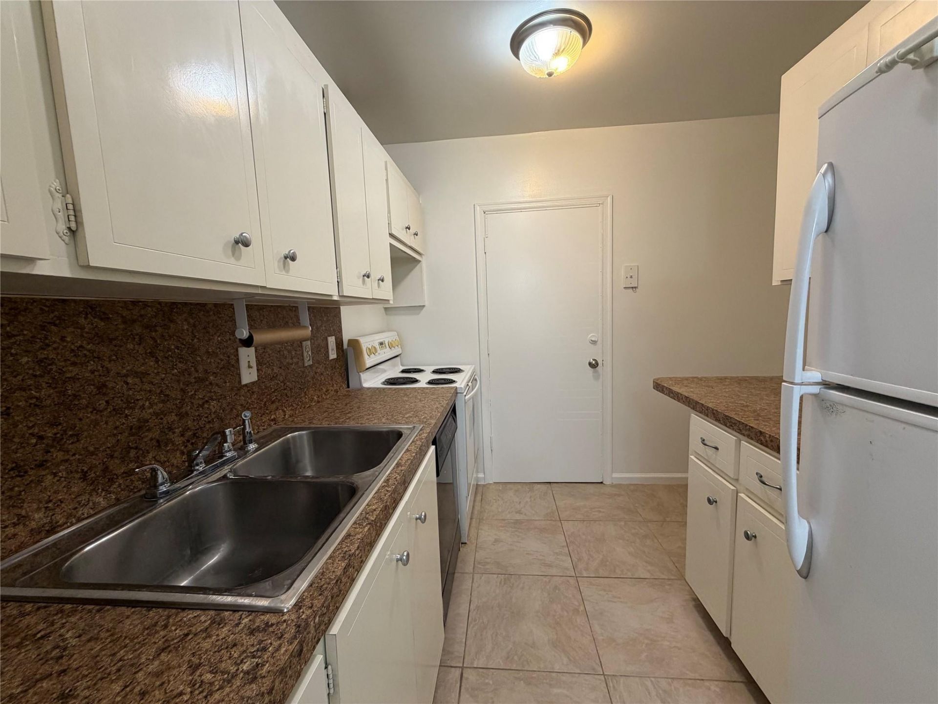 2151 NE 68th Street, Unit 207, Fort Lauderdale, FL 33308 Photo