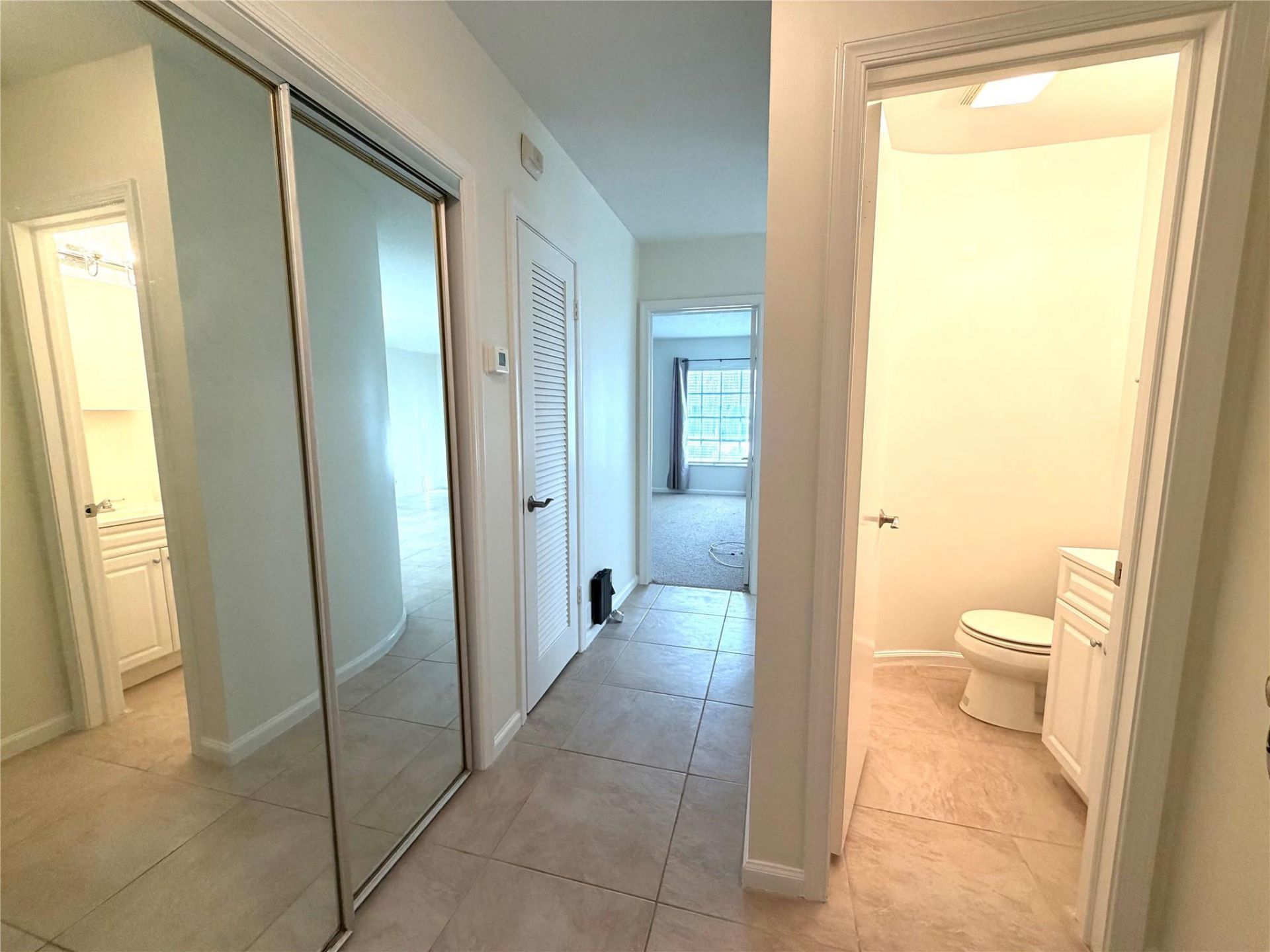 2151 NE 68th Street, Unit 207, Fort Lauderdale, FL 33308 Photo