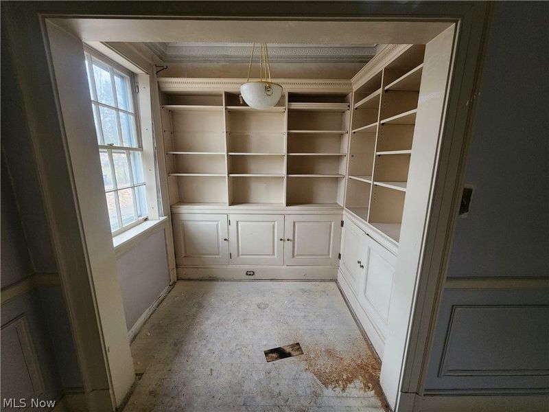 423 S Rose Boulevard , Akron, OH 44320 Photo 15