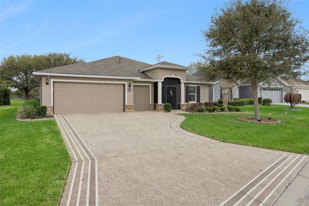 3749 Arlington Ridge Boulevard, Leesburg, FL 34748 Photo