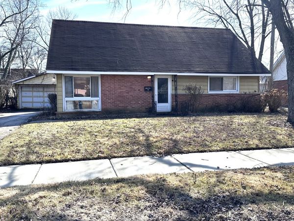 182 Frederick Drive , Chicago Heights, IL 60411