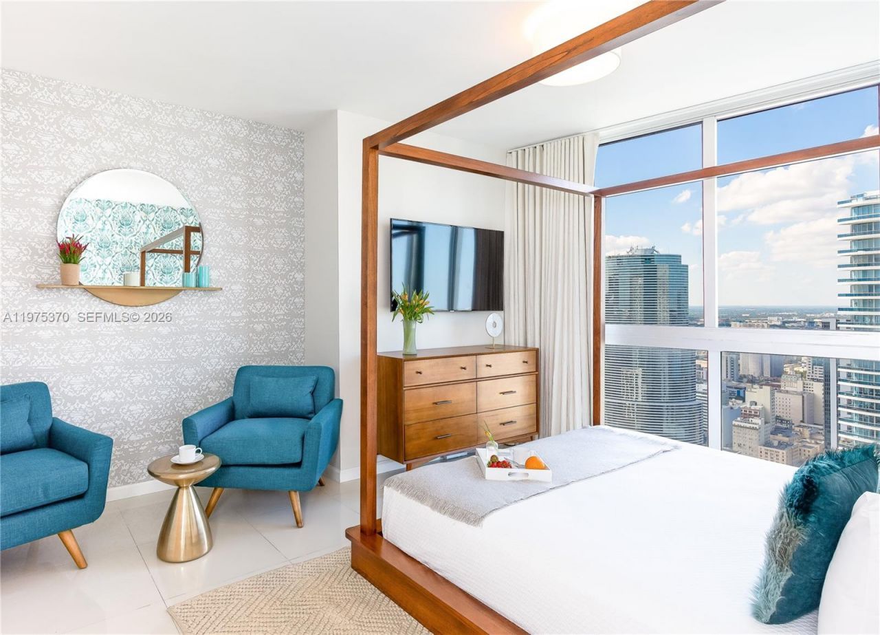 485 Brickell Ave, Unit 4702, Miami, FL 33131 Photo