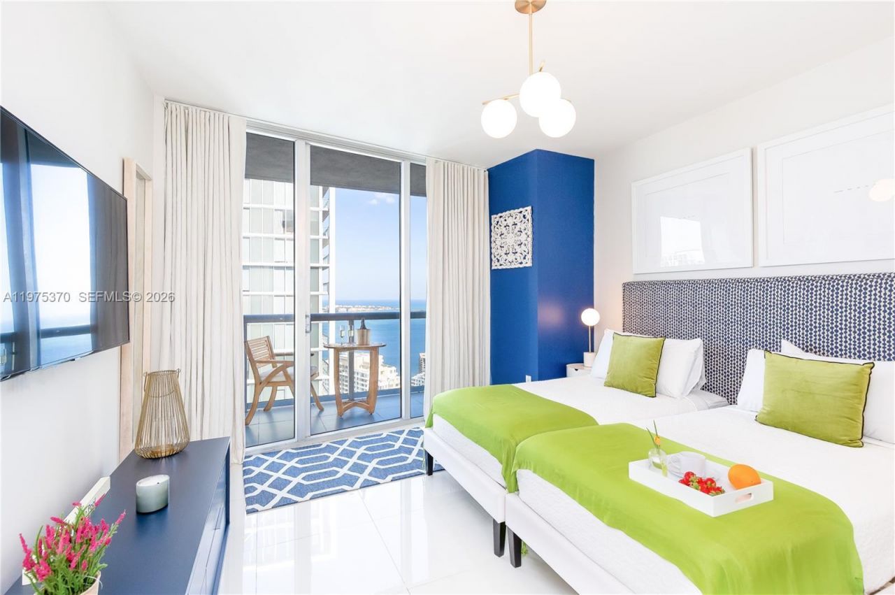 485 Brickell Ave, Unit 4702, Miami, FL 33131 Photo