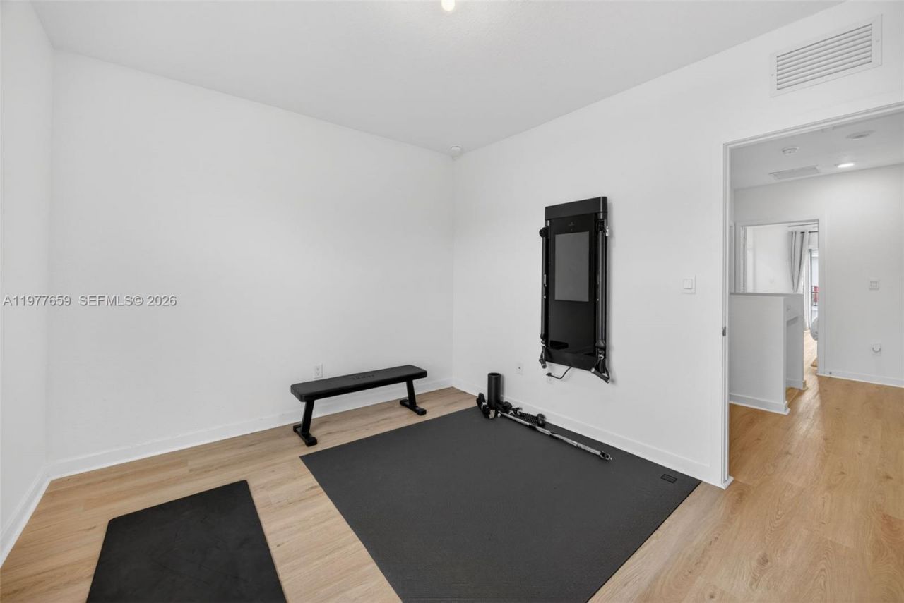 826 SE 17th St , Homestead, FL 33034 Photo