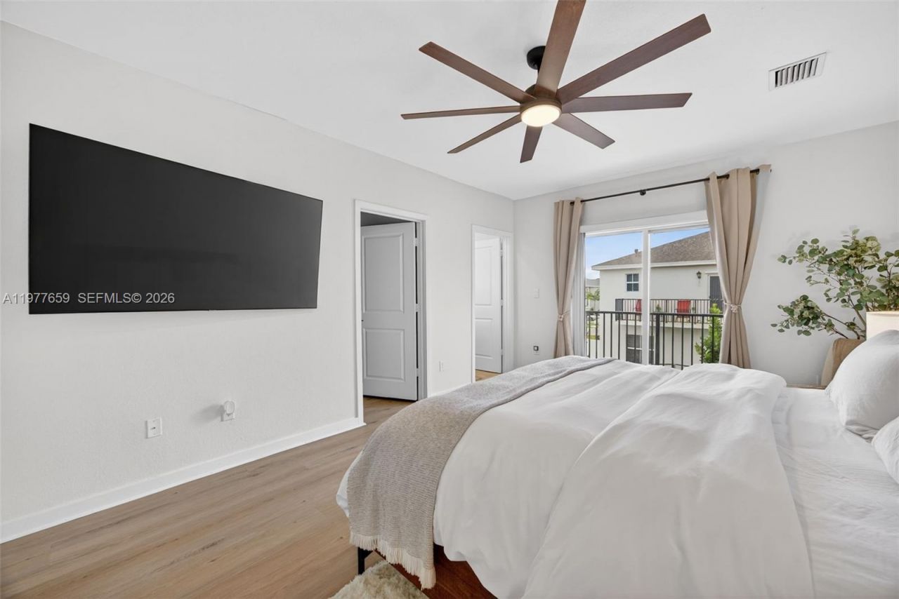 826 SE 17th St , Homestead, FL 33034 Photo