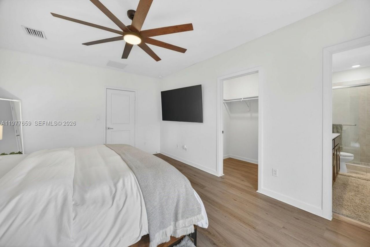 826 SE 17th St , Homestead, FL 33034 Photo