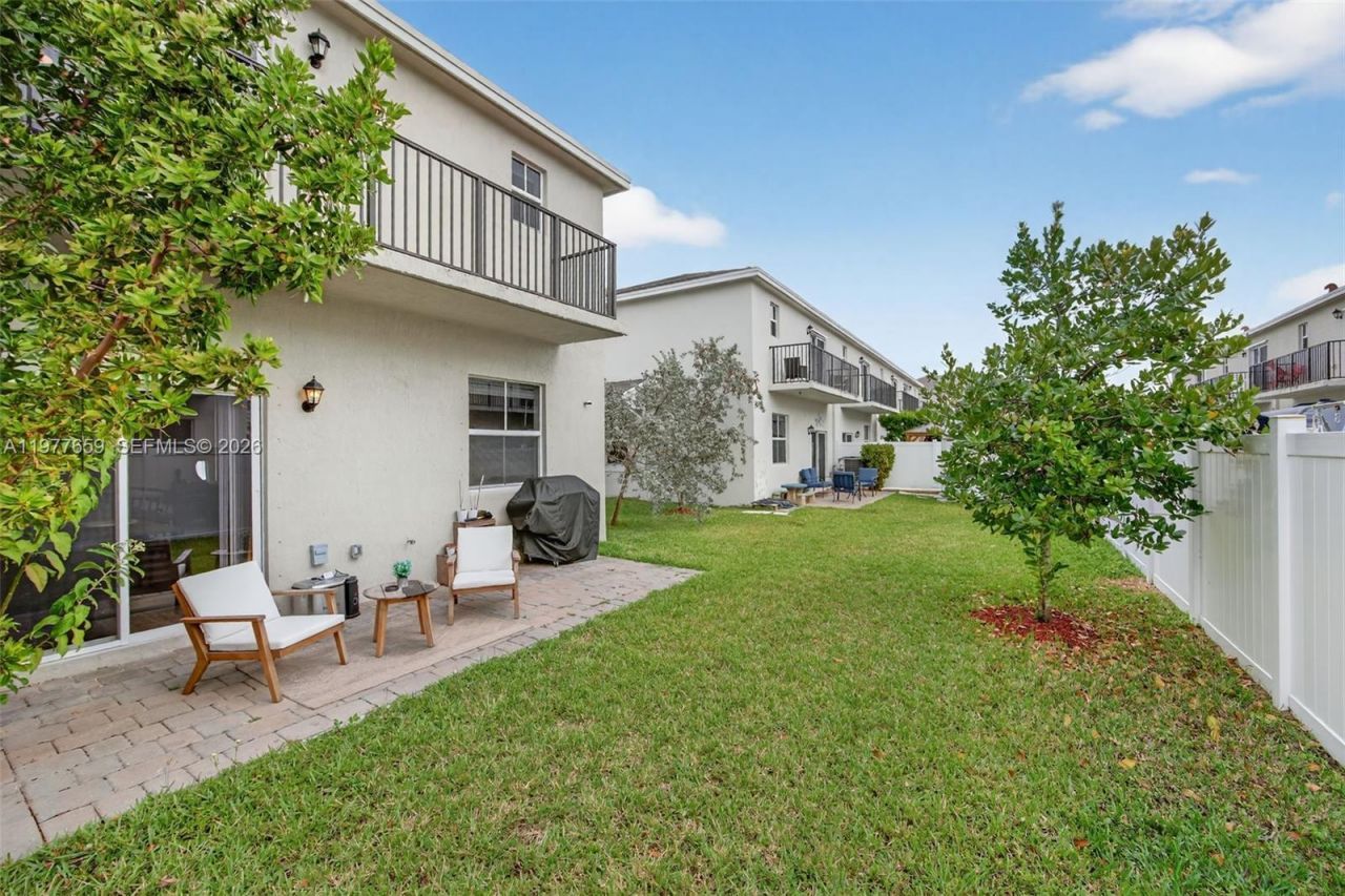 826 SE 17th St , Homestead, FL 33034 Photo