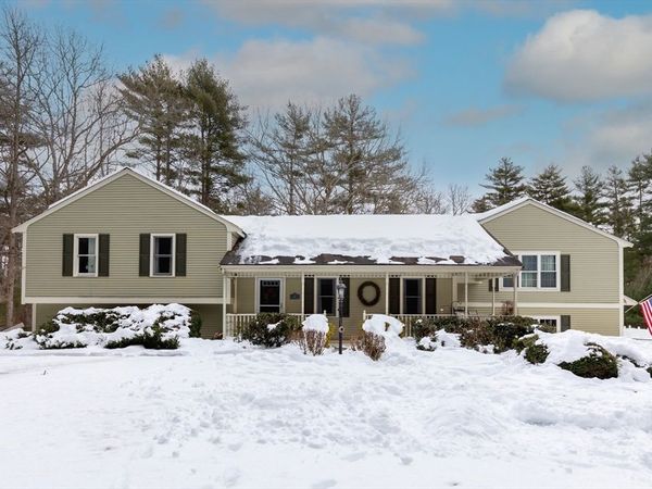 114 Meadow St, Carver, MA 02330